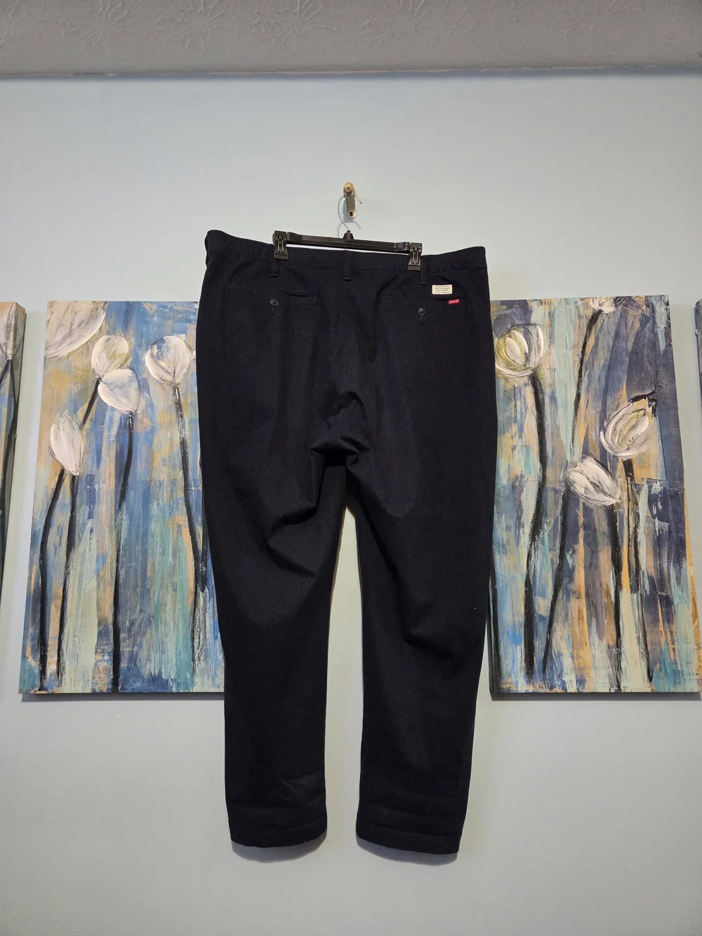 Levi's Black Straight-Leg Chinos